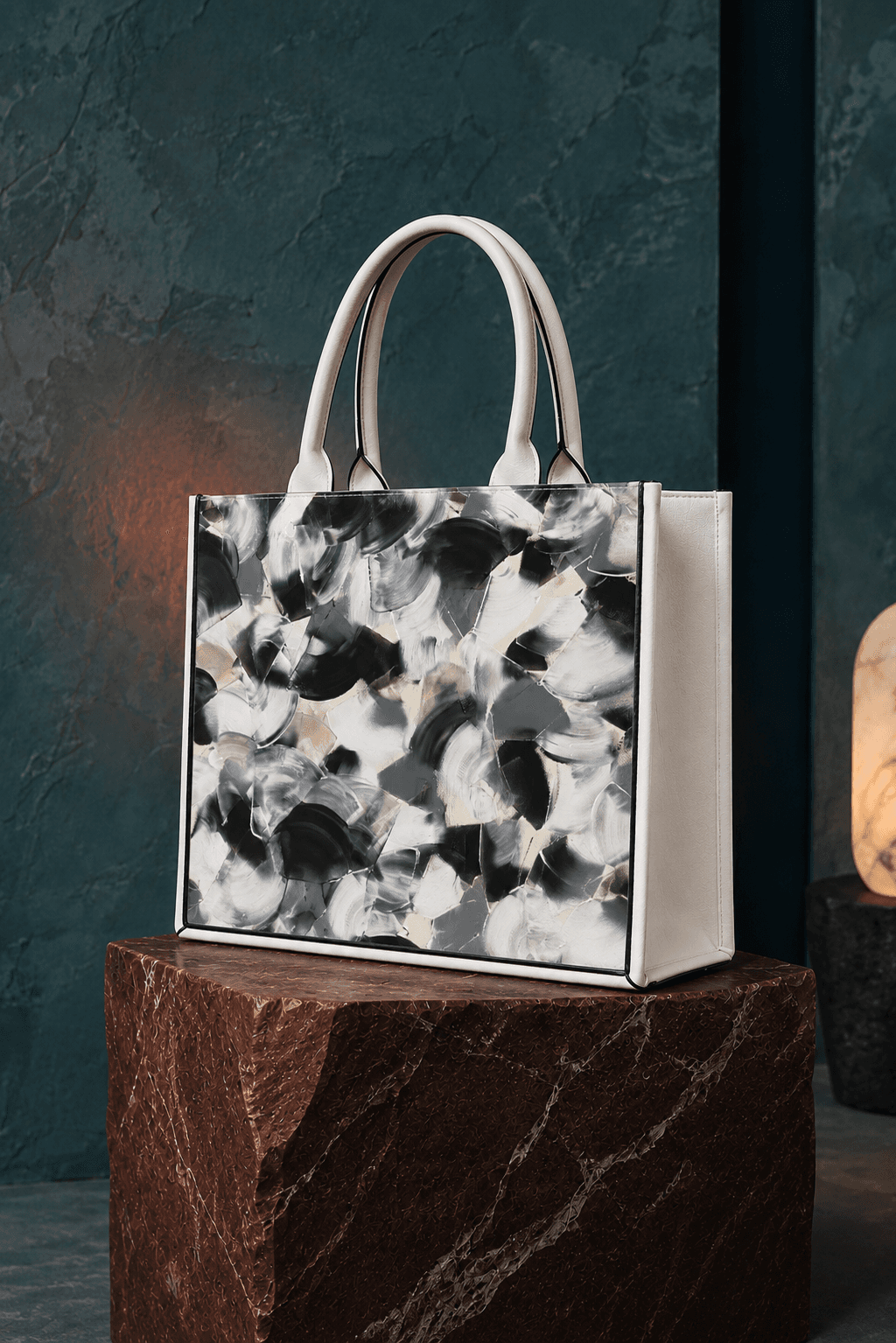Moderate  — 黑飾條 Book Tote 精品 托特包 3