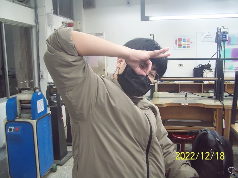 吳議中